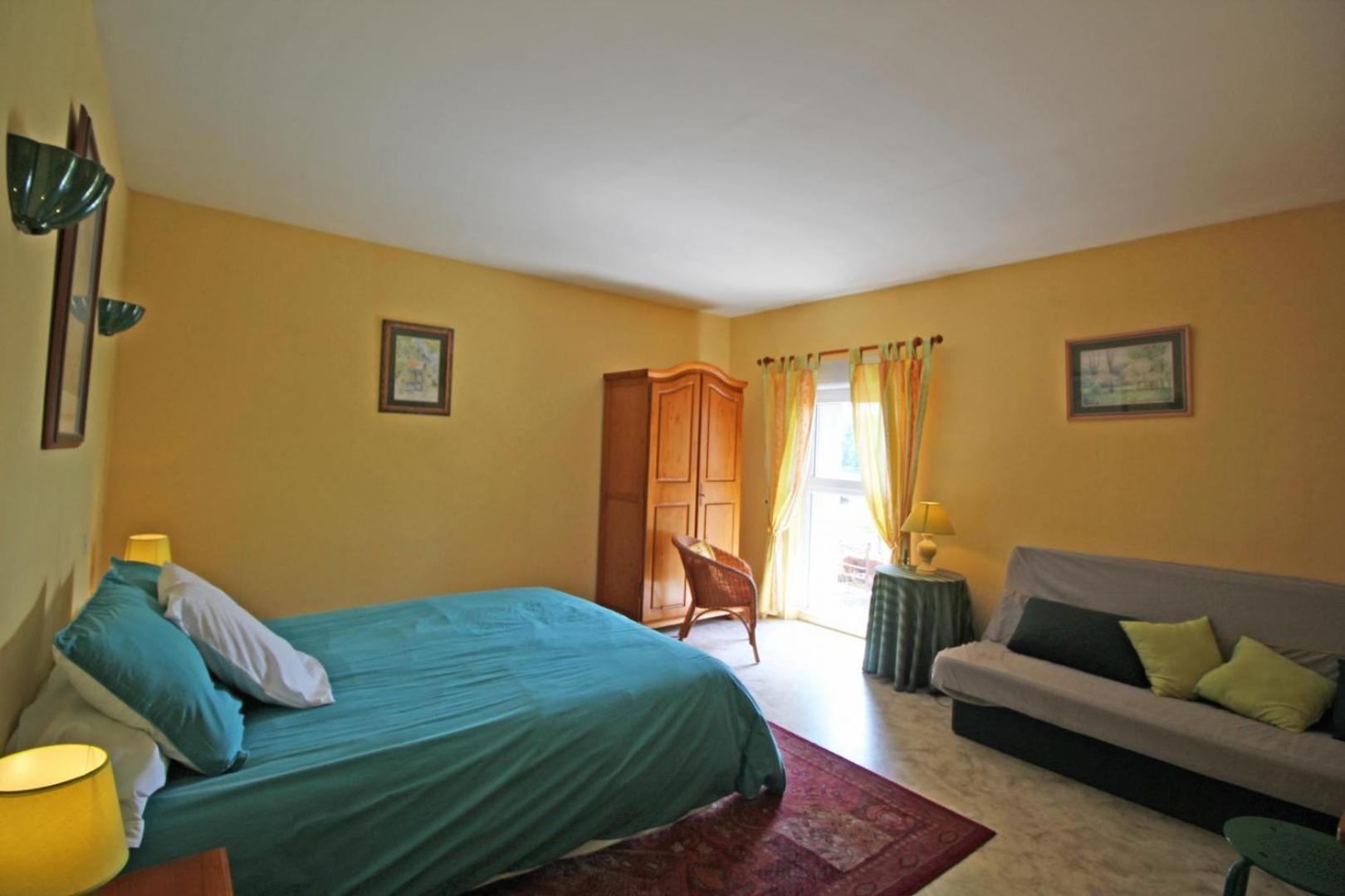 Bessines-sur-Gartempe Chez Doussaud B&B 외부 사진