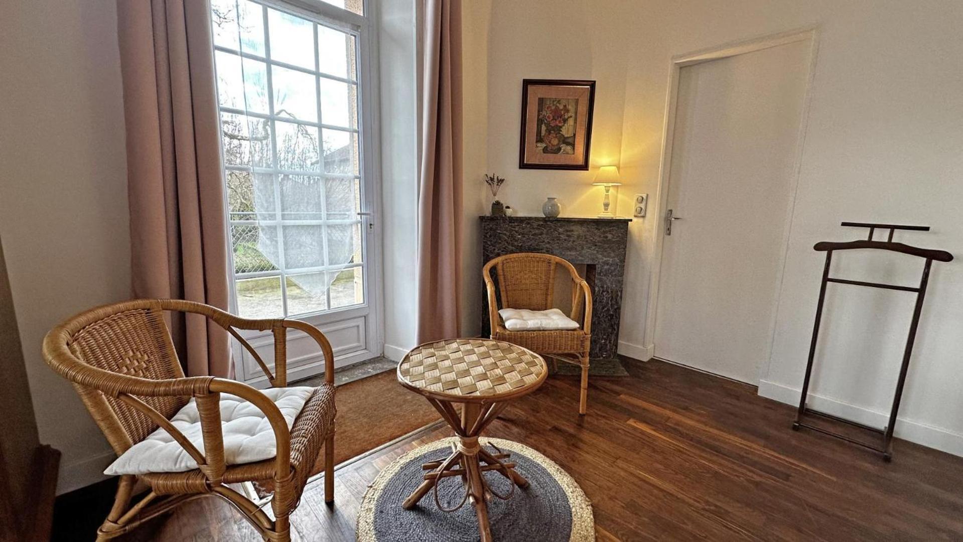 Bessines-sur-Gartempe Chez Doussaud B&B 외부 사진